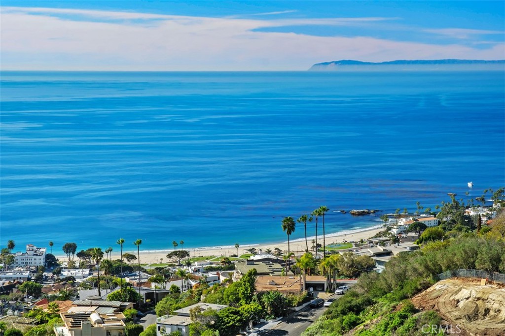 1425 Samoa Way Laguna Beach, CA 92651 - Photo 19 of 31