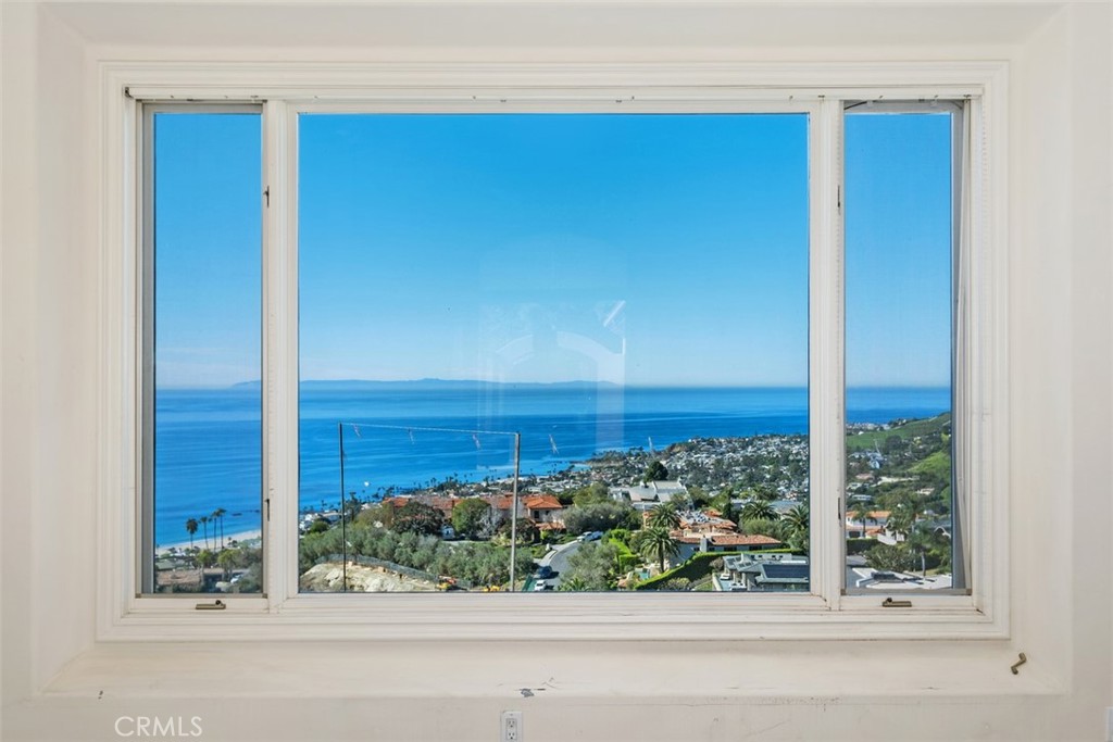 1425 Samoa Way Laguna Beach, CA 92651 - Photo 28 of 31