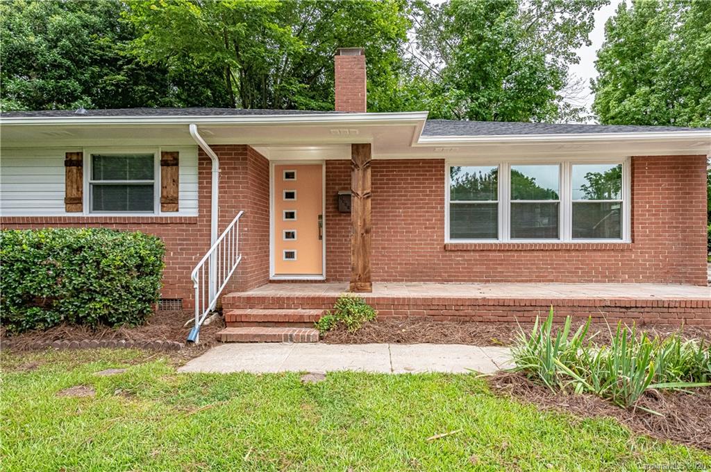 3408 Woodleaf Road Charlotte, NC 28205 - Photo 2 of 31 Gallery Image 2