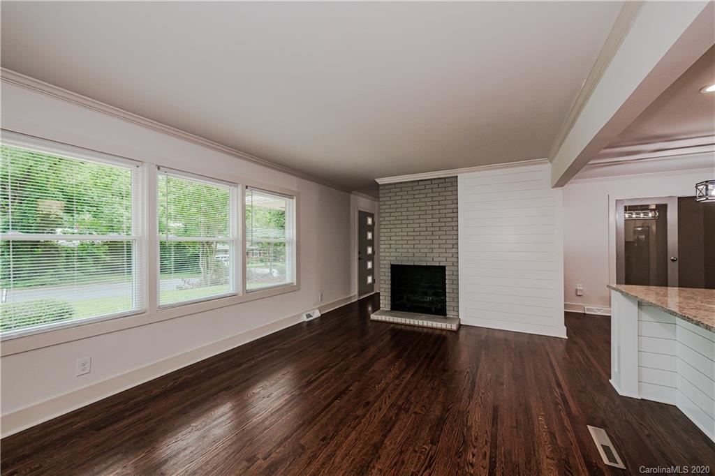 3408 Woodleaf Road Charlotte, NC 28205 - Photo 13 of 31 Gallery Image 13