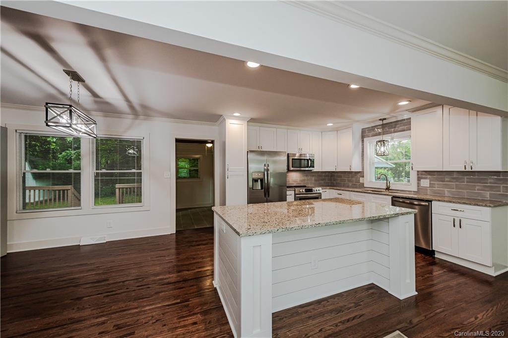 3408 Woodleaf Road Charlotte, NC 28205 - Photo 7 of 31 Gallery Image 7