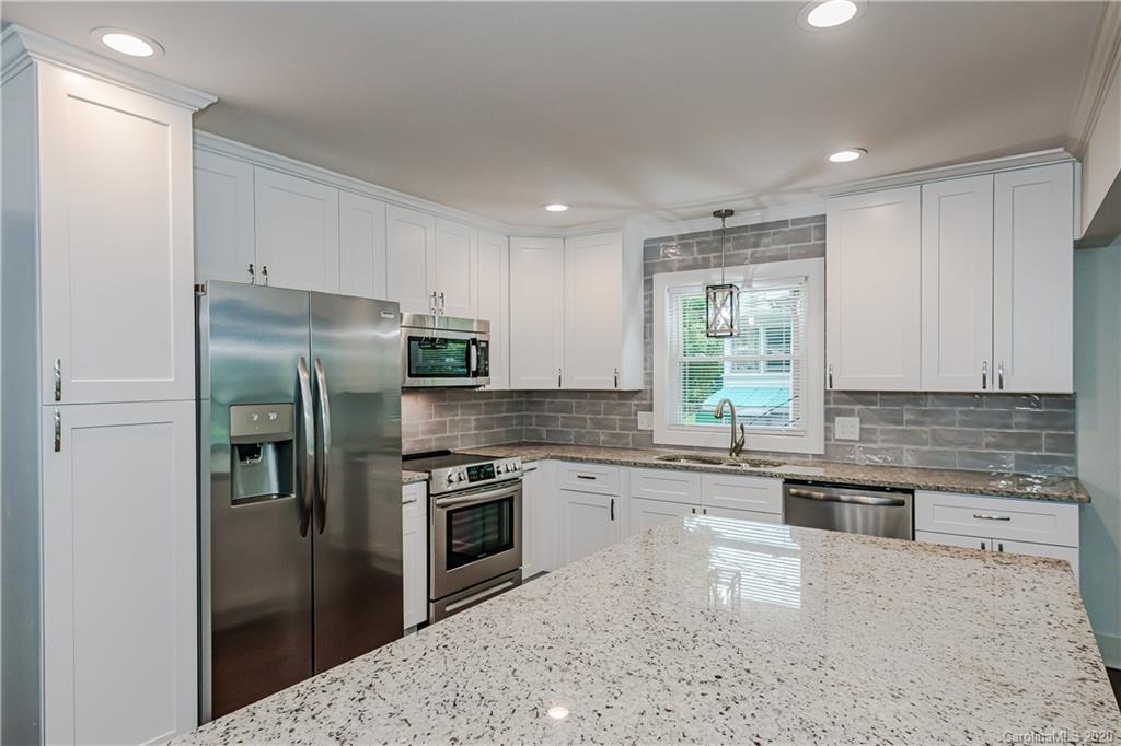 3408 Woodleaf Road Charlotte, NC 28205 - Photo 10 of 31 Gallery Image 10