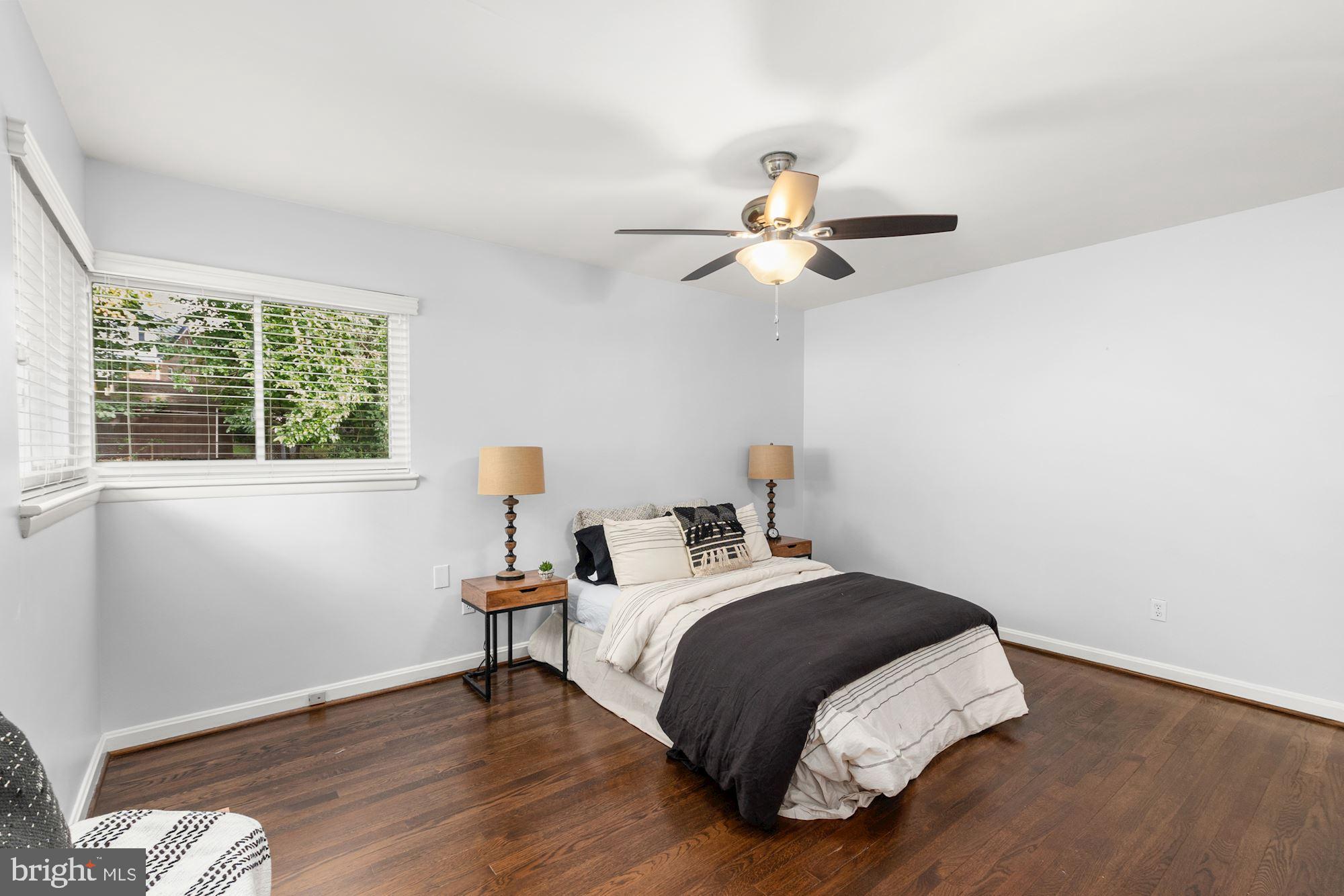 314 Burnt Mills Avenue Silver Spring, MD 20901 - Photo 15 of 29 Upper Level - Primary Bedroom