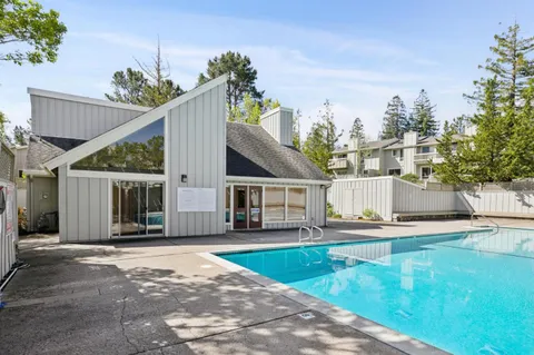 $1,449,000 | 18 Tollridge Court, San Mateo, CA 94402