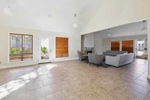 $1,449,000 | 18 Tollridge Court, San Mateo, CA 94402