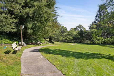 $1,449,000 | 18 Tollridge Court, San Mateo, CA 94402