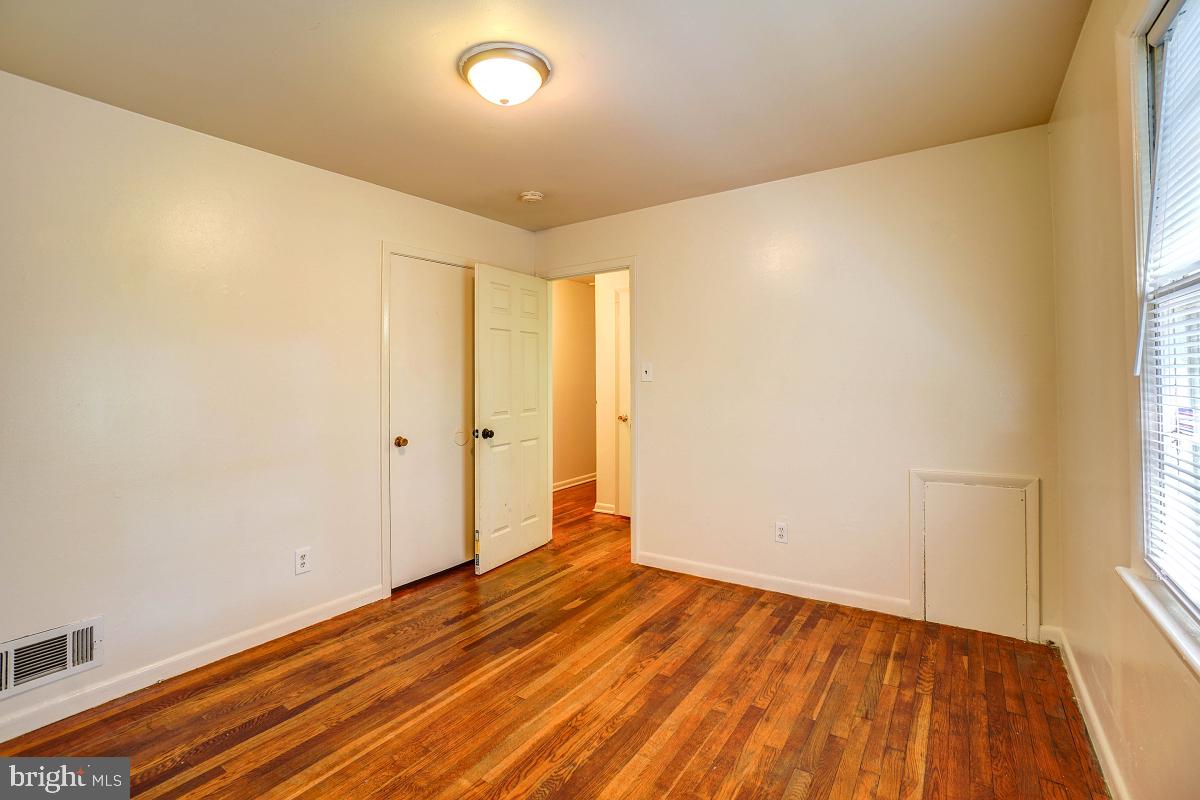905 Fairland Road Silver Spring, MD 20904 - Photo 12 of 24