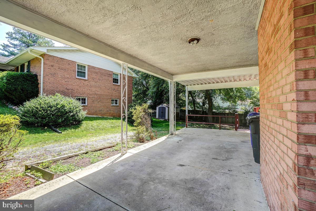 905 Fairland Road Silver Spring, MD 20904 - Photo 2 of 24