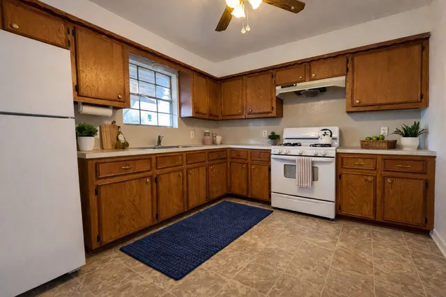 $1,350 | 508 Mahan Street, Wharton, TX 77488