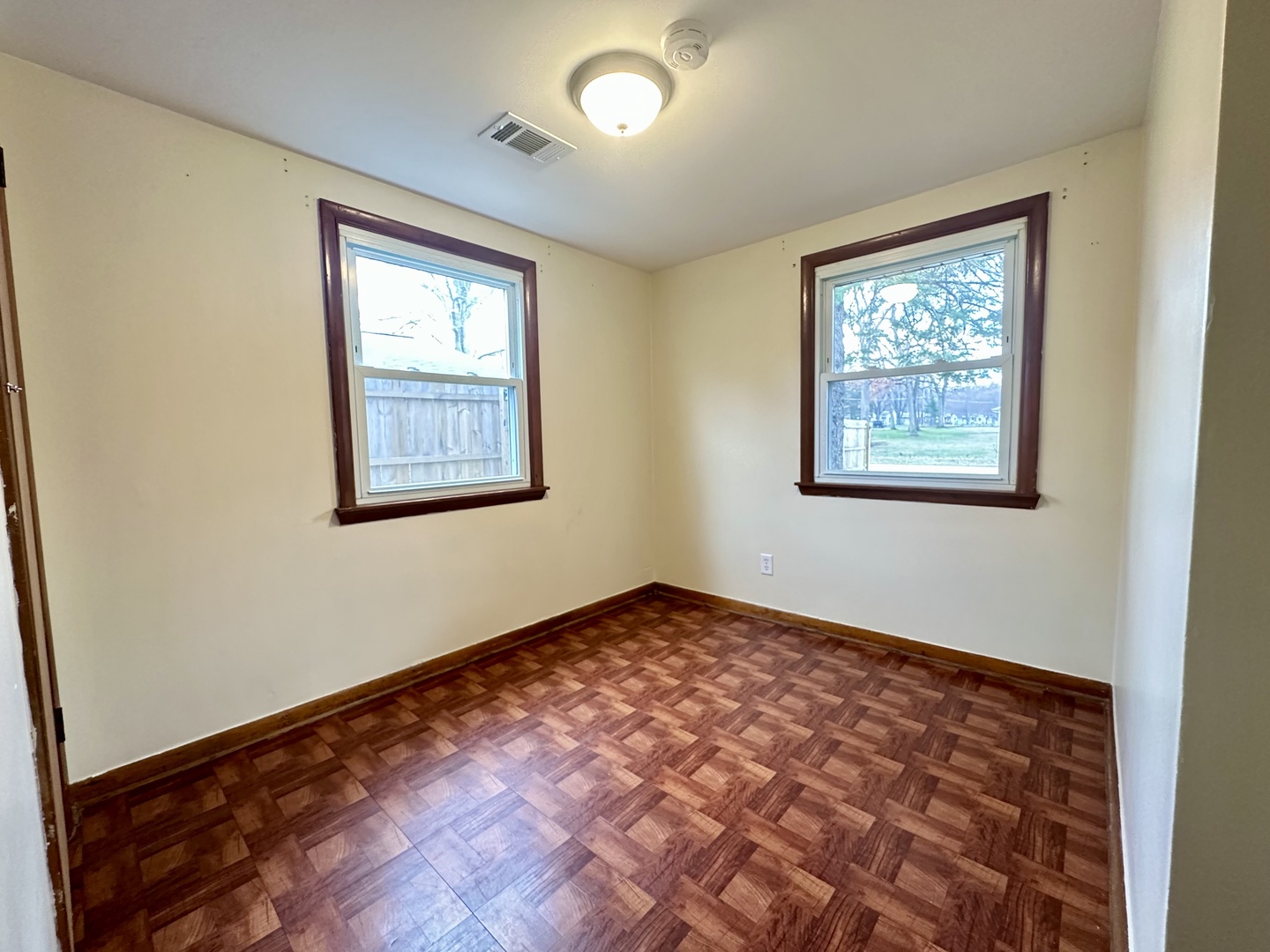 402 Trout Street Wilmington, IL 60481 - Photo 10 of 20