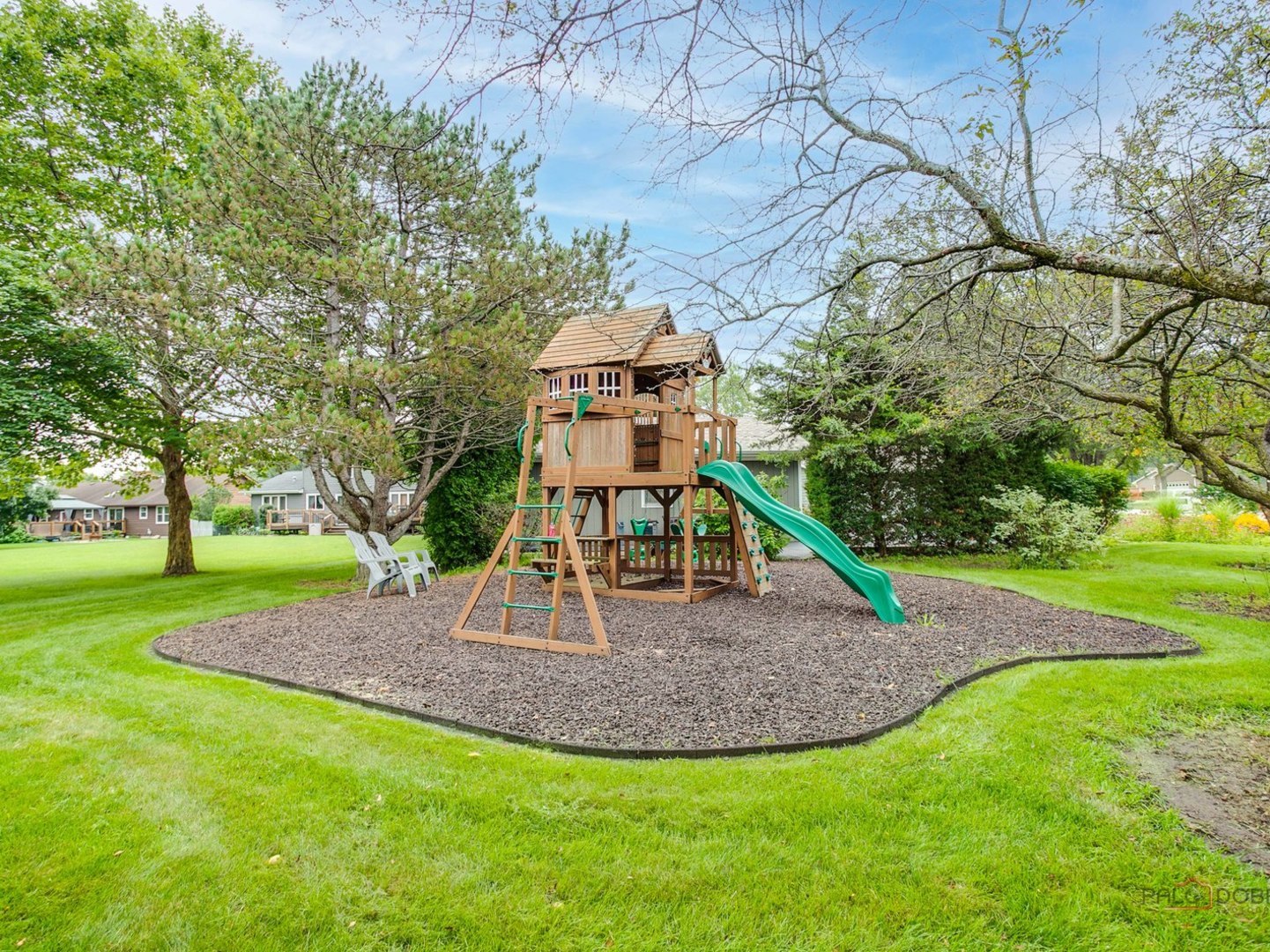 717 Roberts Road Winthrop Harbor, IL 60096 - Photo 43 of 47 Gallery Image 43