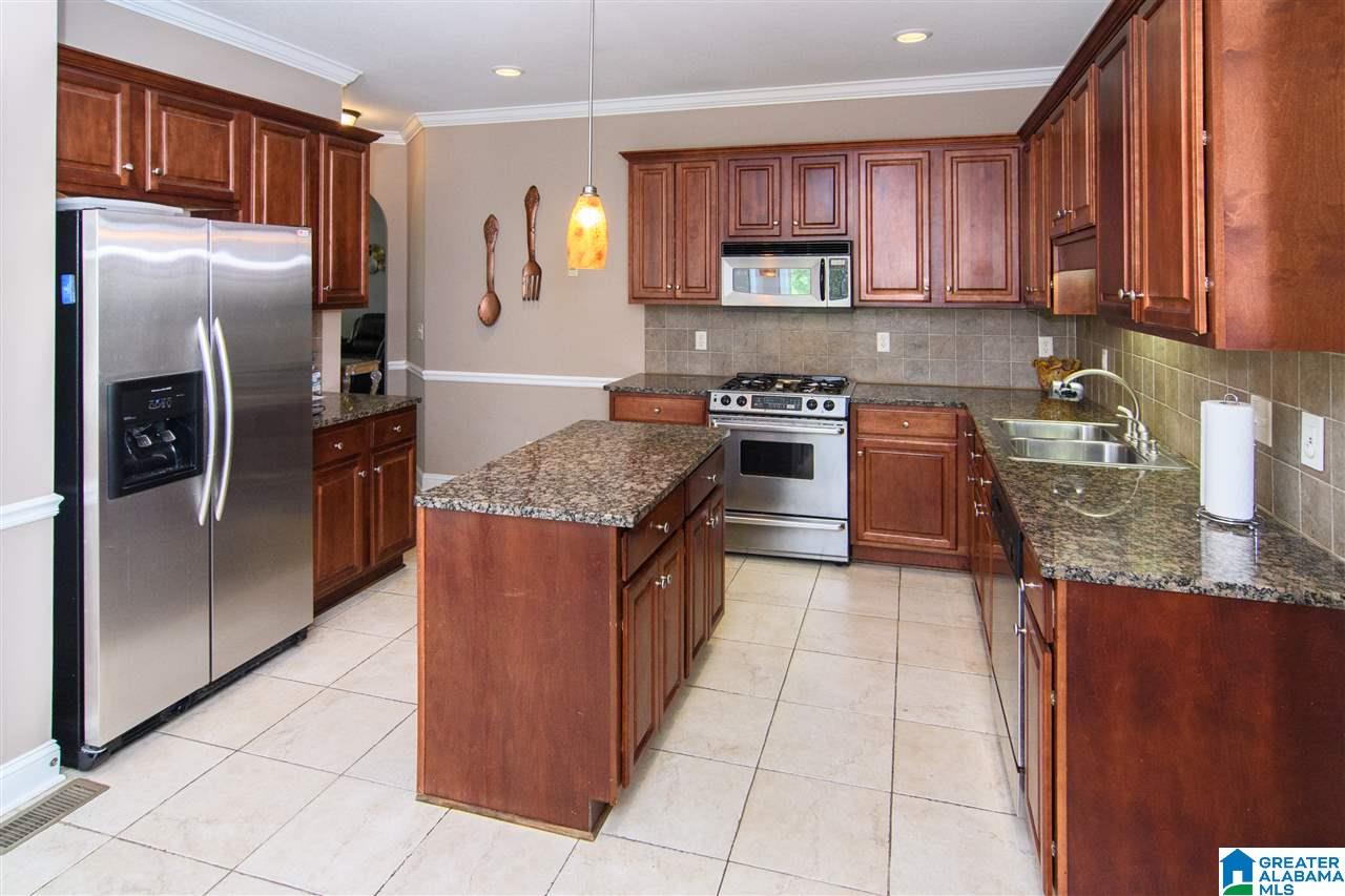 333 Emerald Lane Chelsea, AL 35043 - Photo 13 of 50
