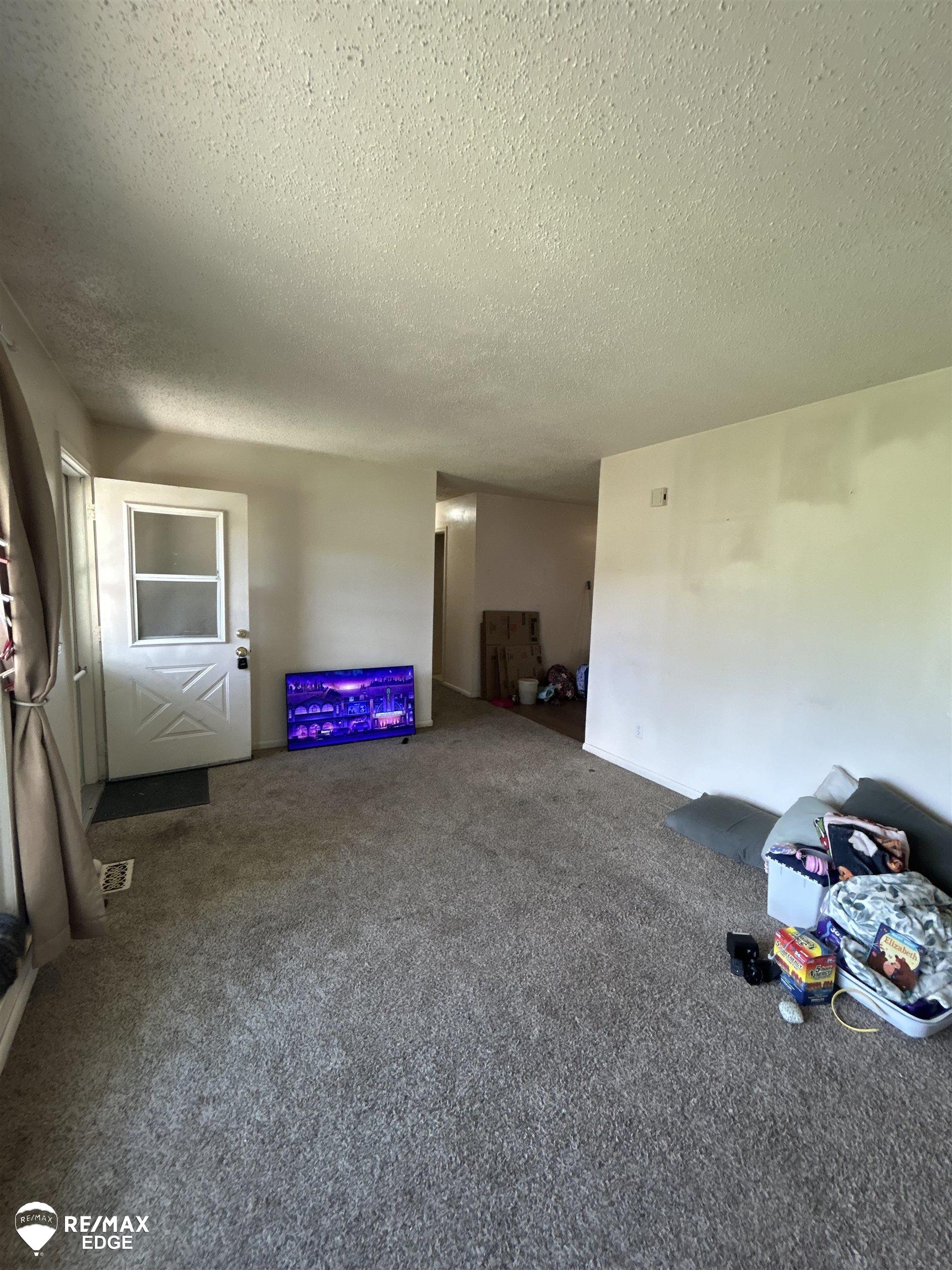 9115 North Vassar Road Mount Morris, MI 48458 - Photo 2 of 28