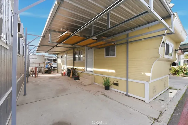 $70,000 | 6665 Long Beach Boulevard, Unit B23, Long Beach, CA 90805