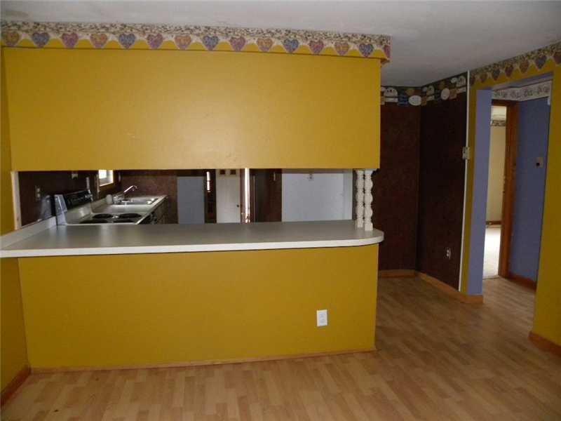 11 Mikes Road Monmouth, ME 04259 - Photo 7 of 23 Kitchen.