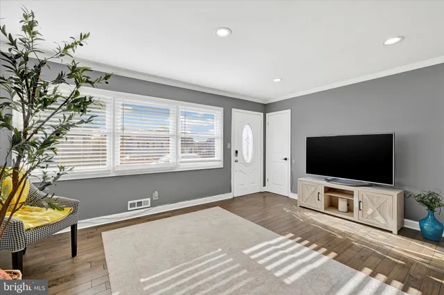 $330,000 | 1810 Wentworth Road, Baltimore, MD 21234