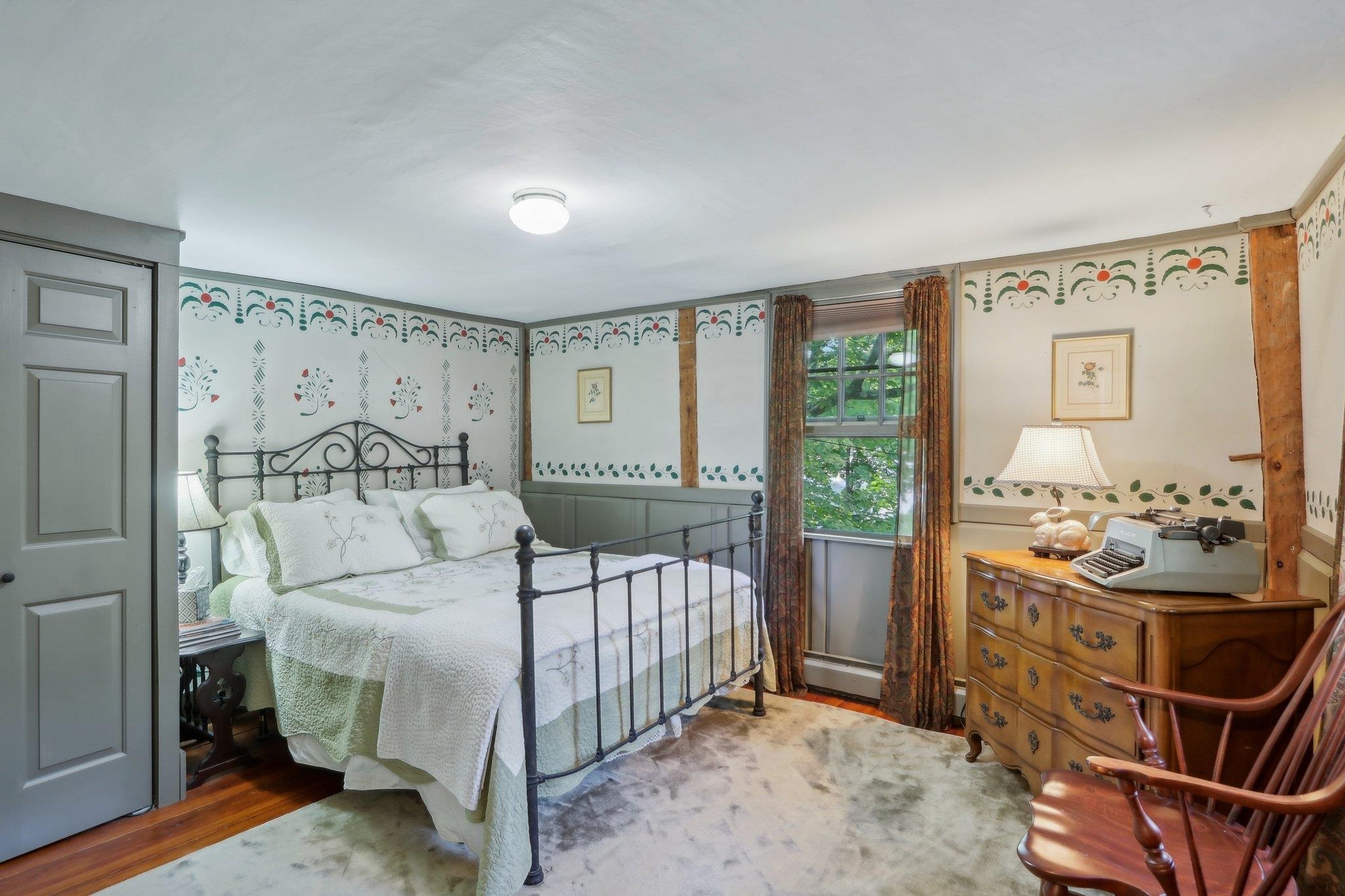 5 Nesmith Street Derry, NH 03038 - Photo 15 of 30