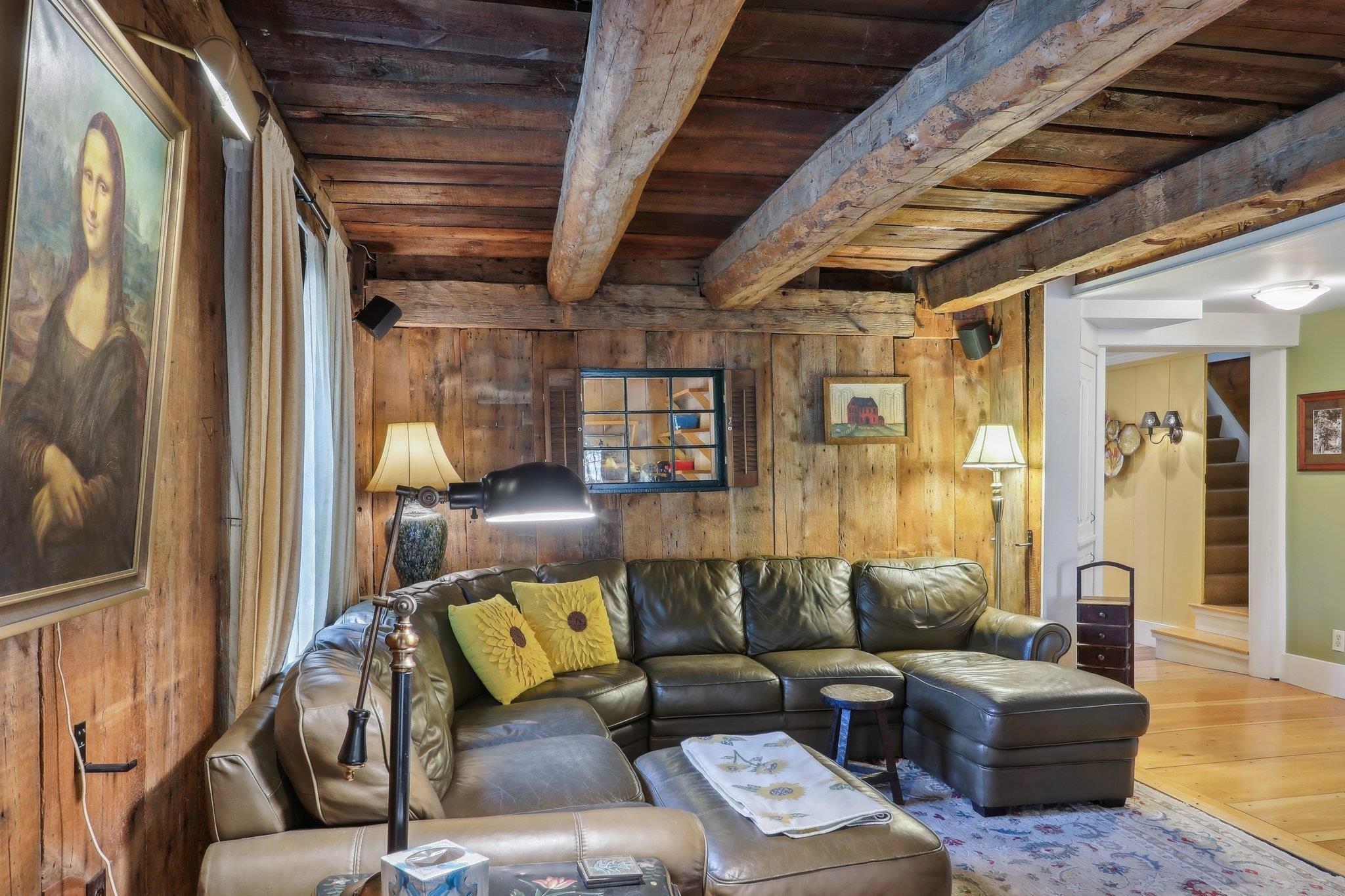 5 Nesmith Street Derry, NH 03038 - Photo 6 of 30