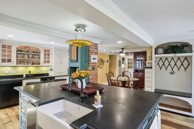 $734,900 | 5 Nesmith Street, Derry, NH 03038