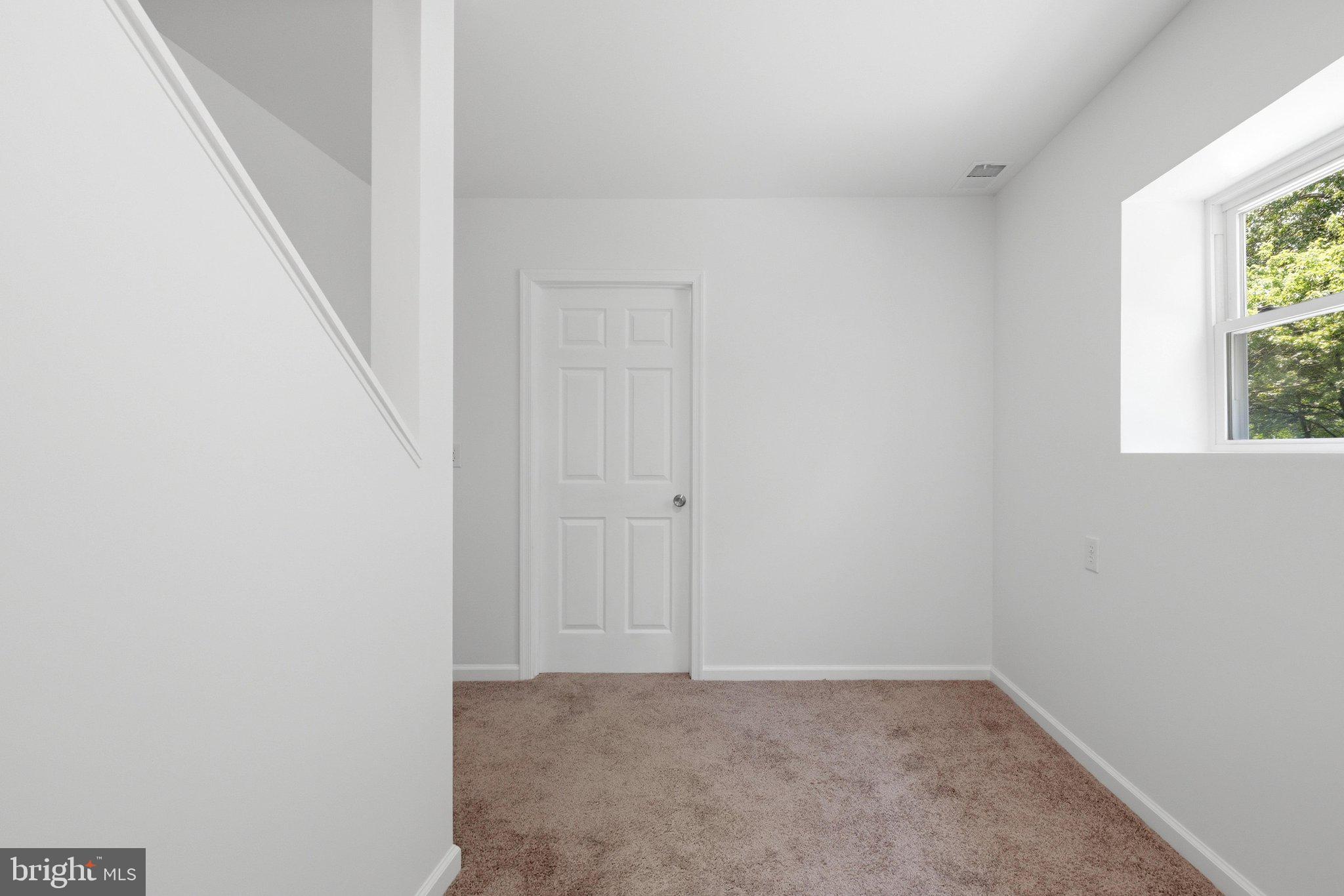 1355 Perry Road Winchester, VA 22602 - Photo 27 of 49 Could use this area for office space also