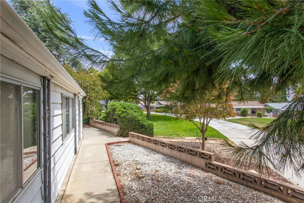 11965 Peach Tree Road Yucaipa, CA 92399 - Photo 22 of 27