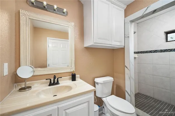 $485,000 | 5056 Mile 8 Road, Edinburg, TX 78541