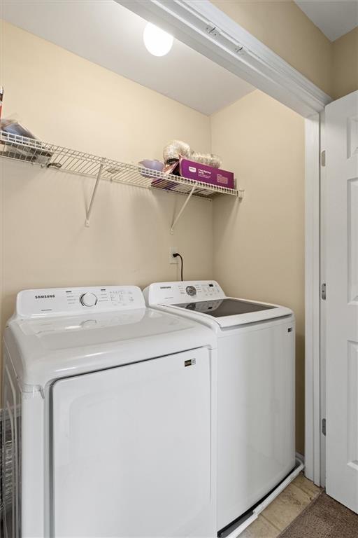 513 Constellation Overlook Southwest Atlanta, GA 30331 - Photo 21 of 32 a utility room with dryer and washer