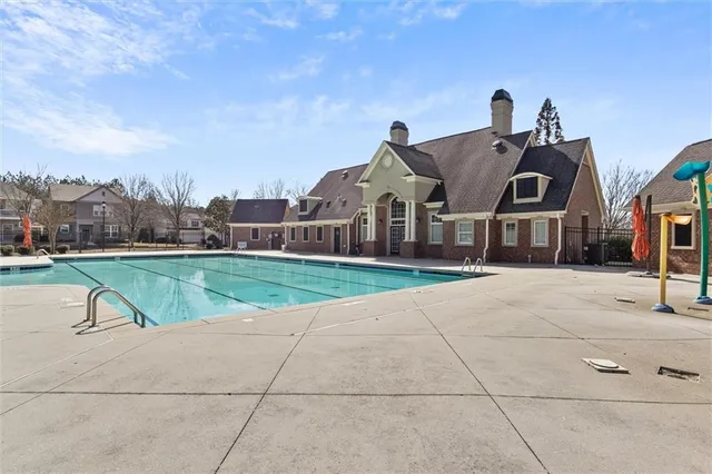 a view of house with a outdoor space