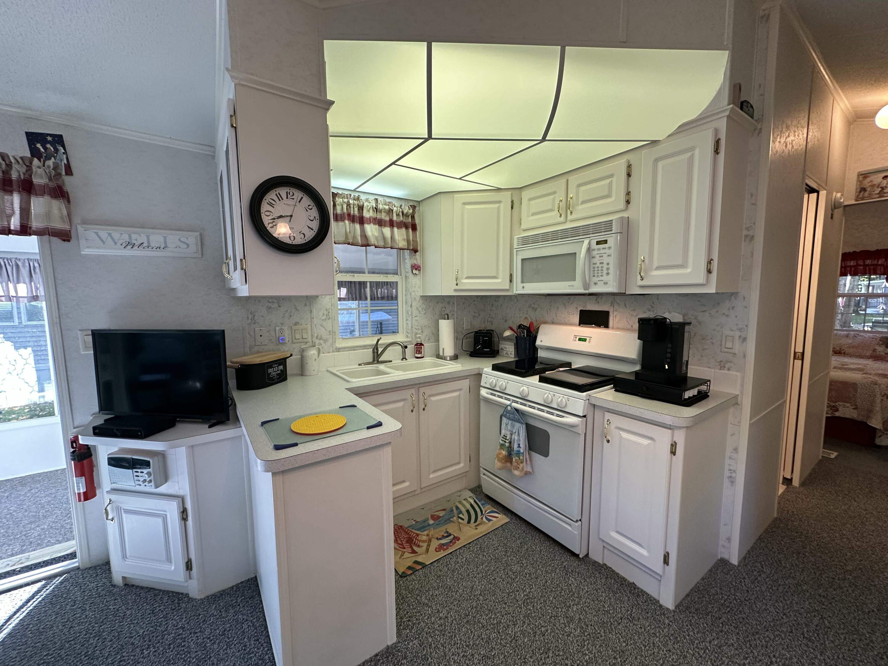 150 Chapel Road, Unit 616 Wells, ME 04090 - Photo 13 of 27 IMG_0264 2