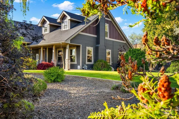 $899,900 | 2140 Valley View Drive, Weiser, ID 83672