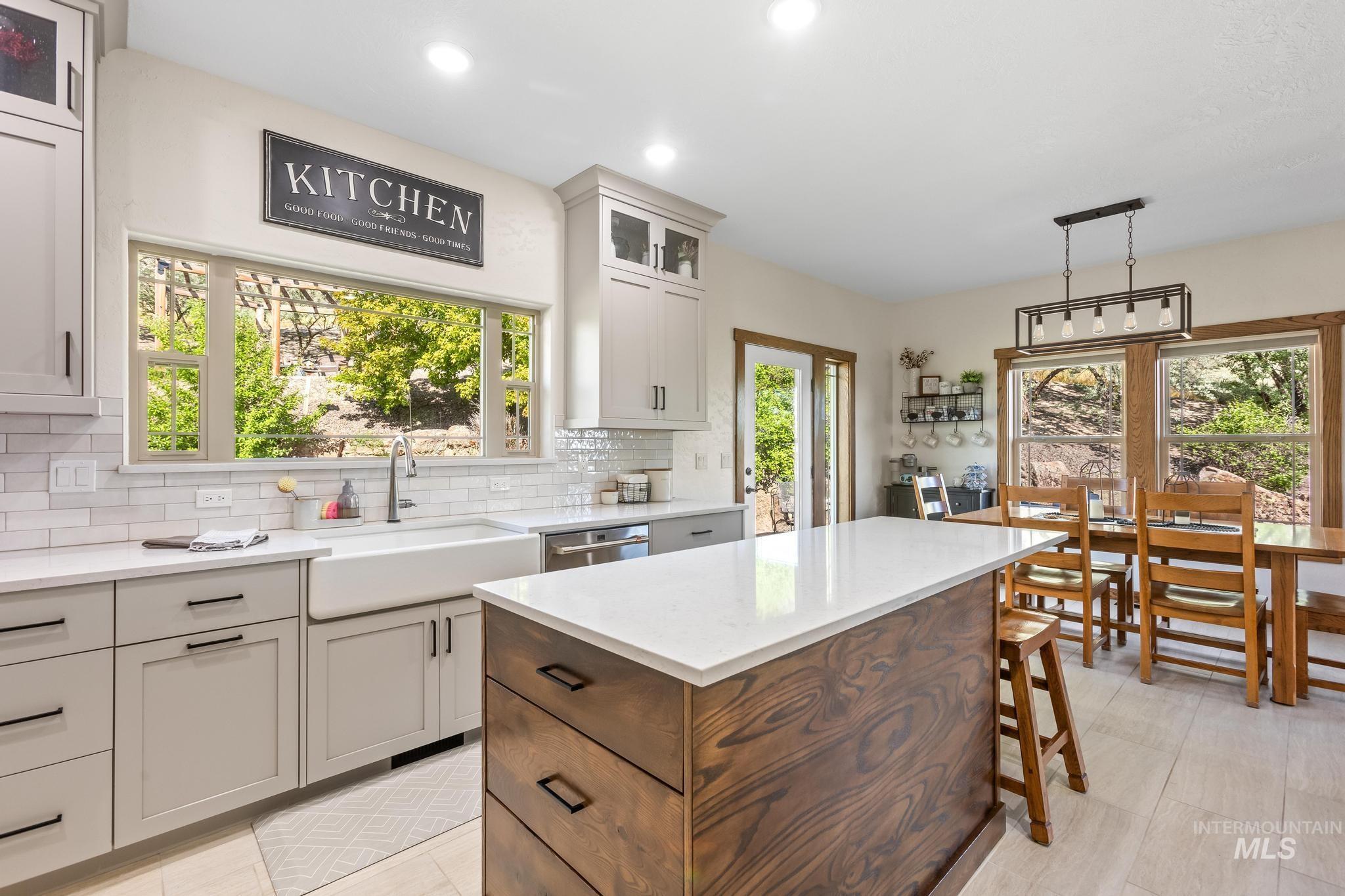 2140 Valley View Drive Weiser, ID 83672 - Photo 17 of 46