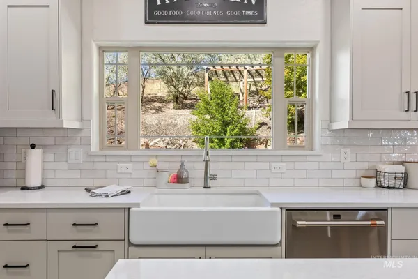 $899,900 | 2140 Valley View Drive, Weiser, ID 83672