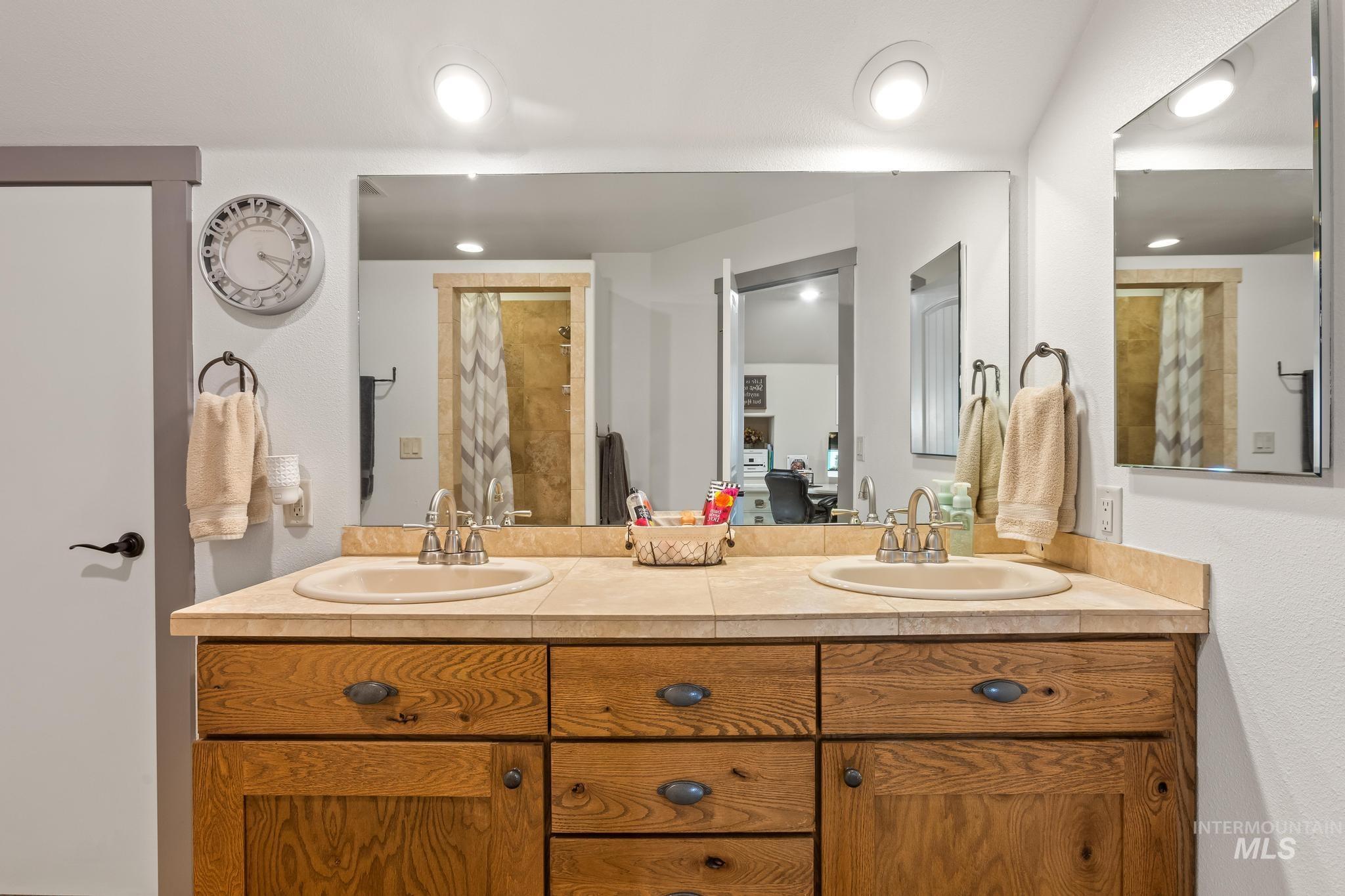 2140 Valley View Drive Weiser, ID 83672 - Photo 35 of 46