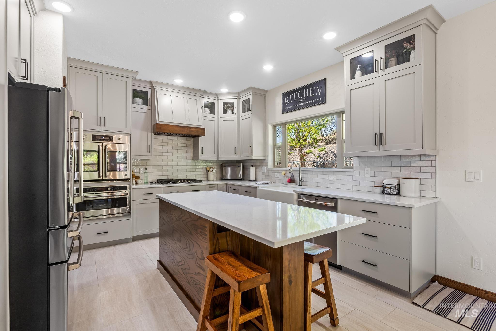 2140 Valley View Drive Weiser, ID 83672 - Photo 4 of 46