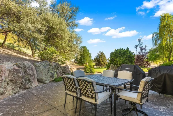 $899,900 | 2140 Valley View Drive, Weiser, ID 83672