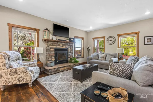 $899,900 | 2140 Valley View Drive, Weiser, ID 83672