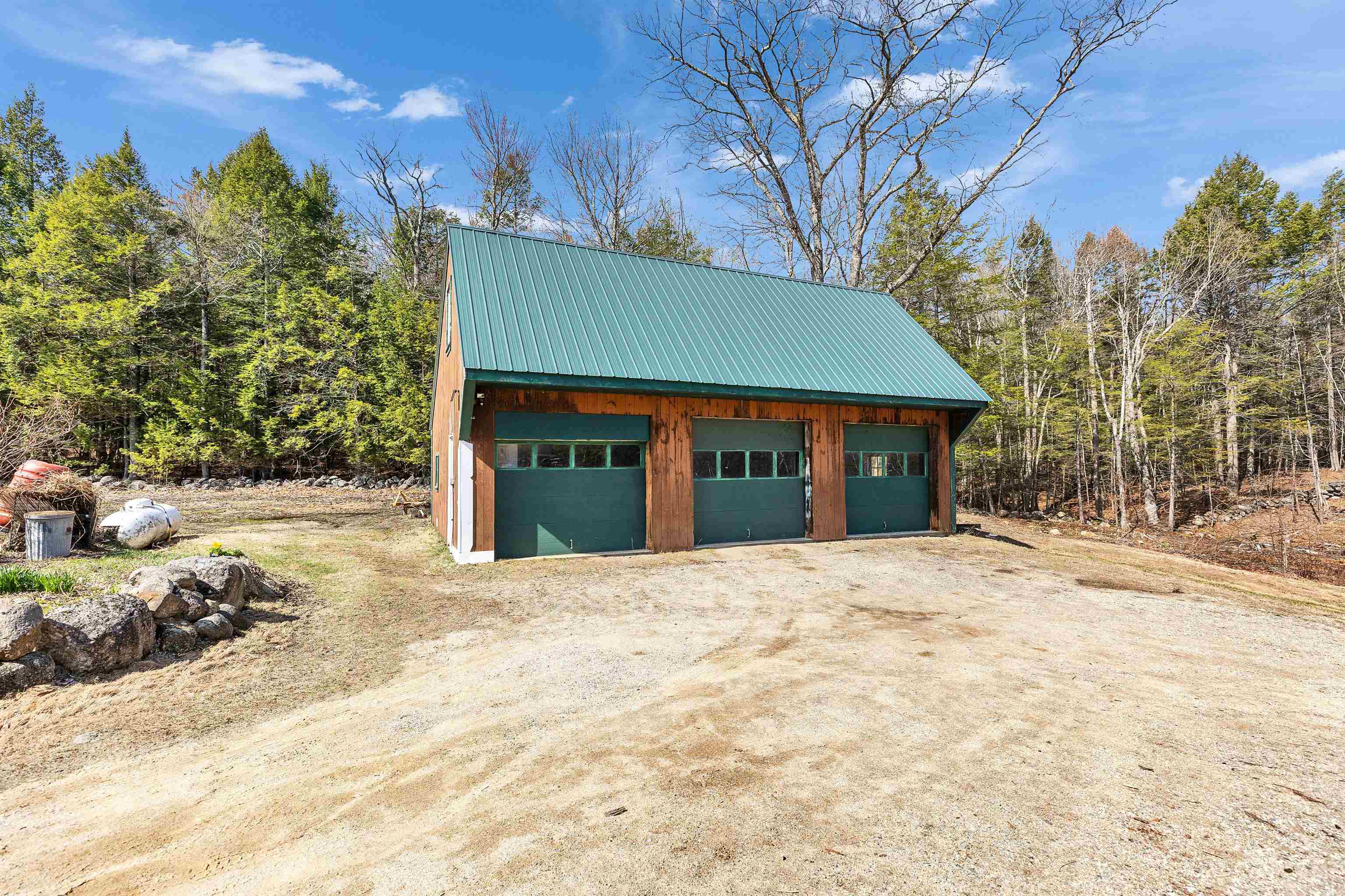 41 Lee Farm Road Hancock, NH 03449 - Photo 7 of 40