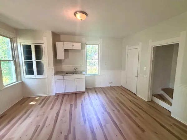 $124,900 | 2843 North 10th Street, Milwaukee, WI 53206