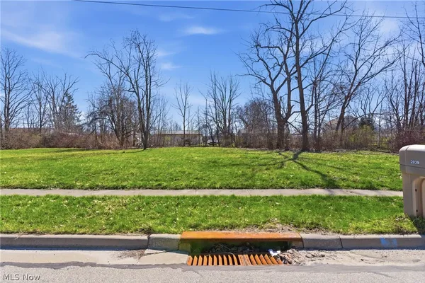 $95,000 | 2048 Buchtel Street, Twinsburg, OH 44087
