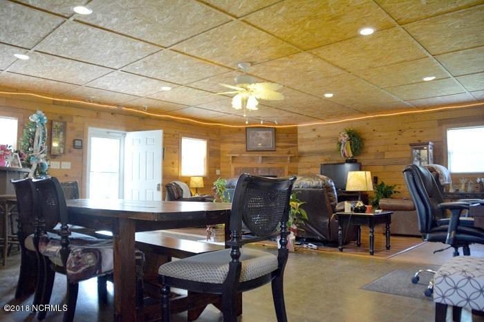 3480 Edmond Matthis Road Clinton, NC 28328 - Photo 29 of 35 13-Dinning Room-Living Room