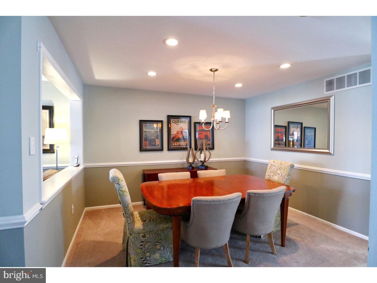 25 Sparrow Walk Newtown, PA 18940 - Photo 5 of 25 Dining Room