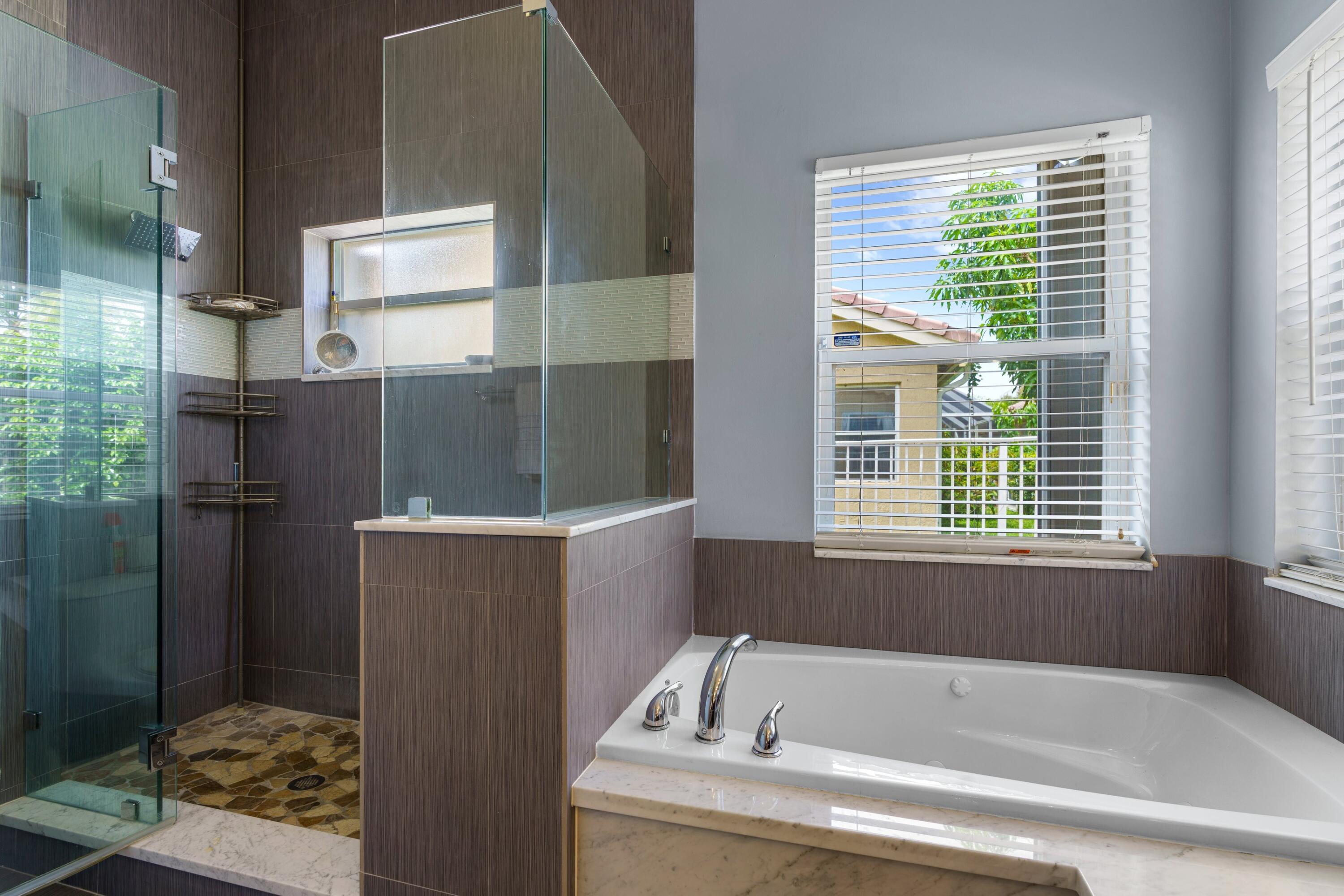 11031 Baybreeze Way Boca Raton, FL 33428 - Photo 16 of 21 DSC09189.jpg-SMALL