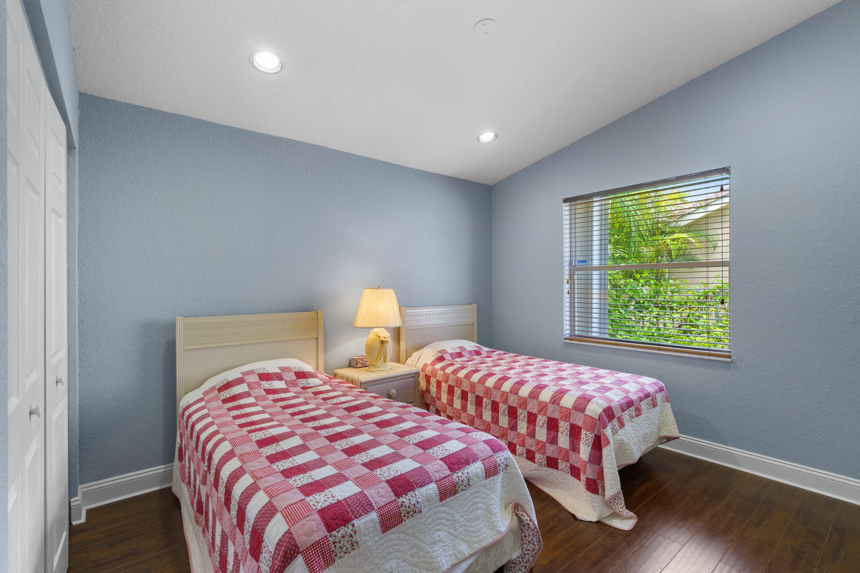11031 Baybreeze Way Boca Raton, FL 33428 - Photo 19 of 21 DSC09109.jpg-SMALL