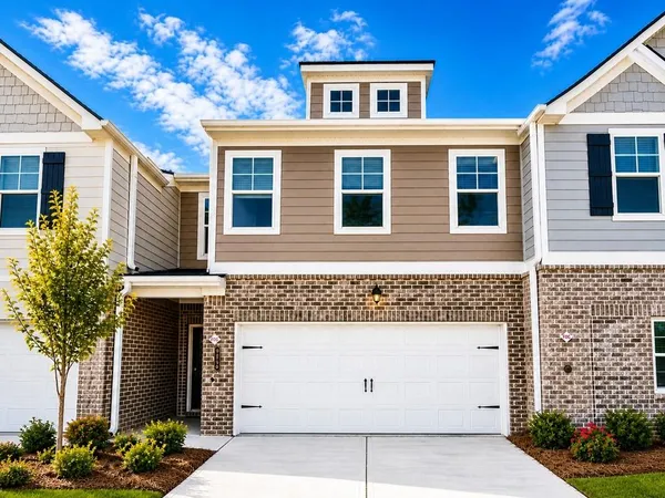 $289,900 | 6346 Towhee Way, Morrow, GA 30260