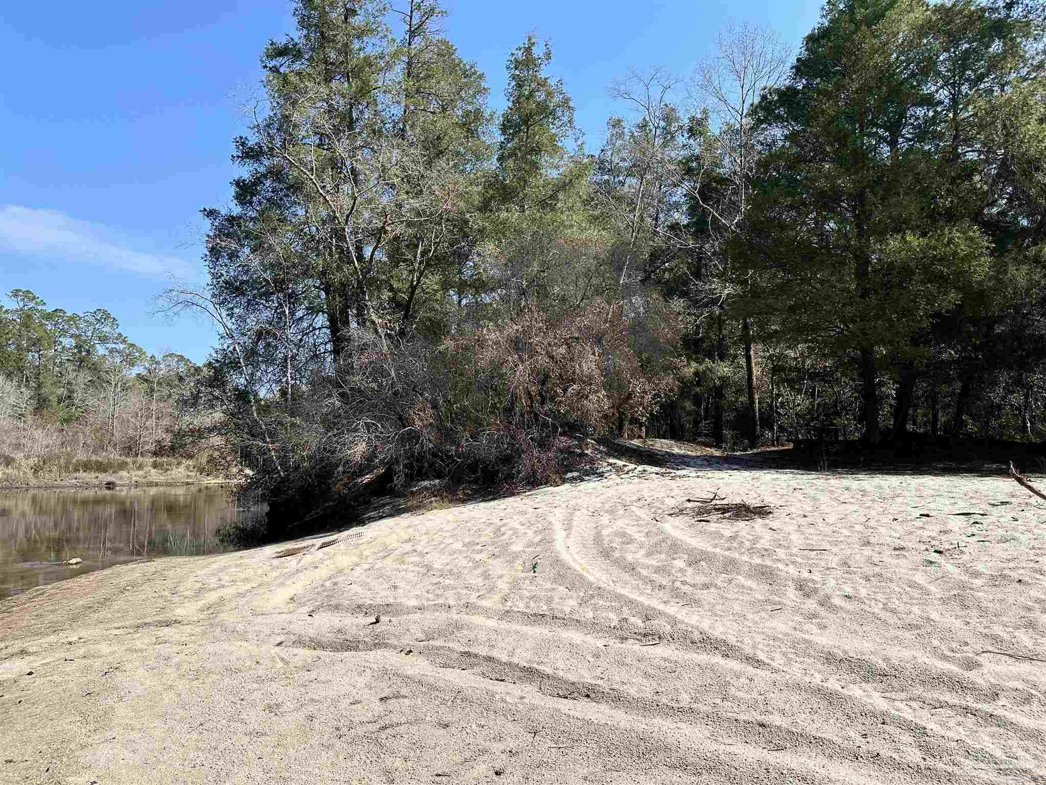 3700 Vantage Road Cantonment, FL 32533 - Photo 10 of 22