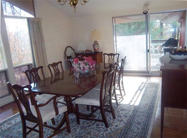 192 Weston Road Lincoln, MA 01773 - Photo 4 of 17