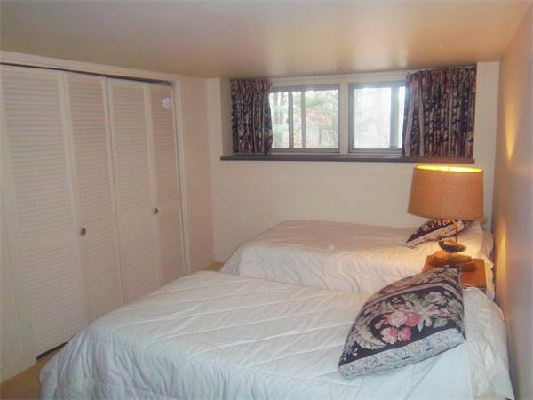 192 Weston Road Lincoln, MA 01773 - Photo 6 of 17