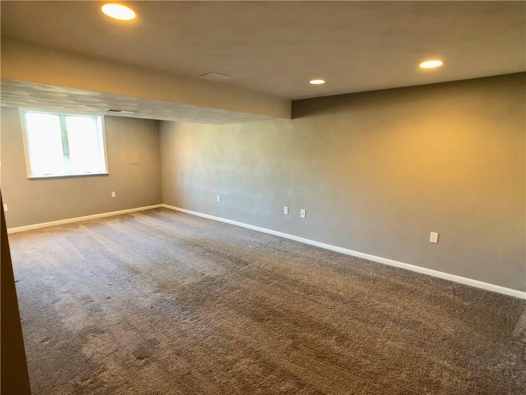 950 Braddock Road Pittsburgh, PA 15221 - Photo 12 of 22 Lower Level Family Room
