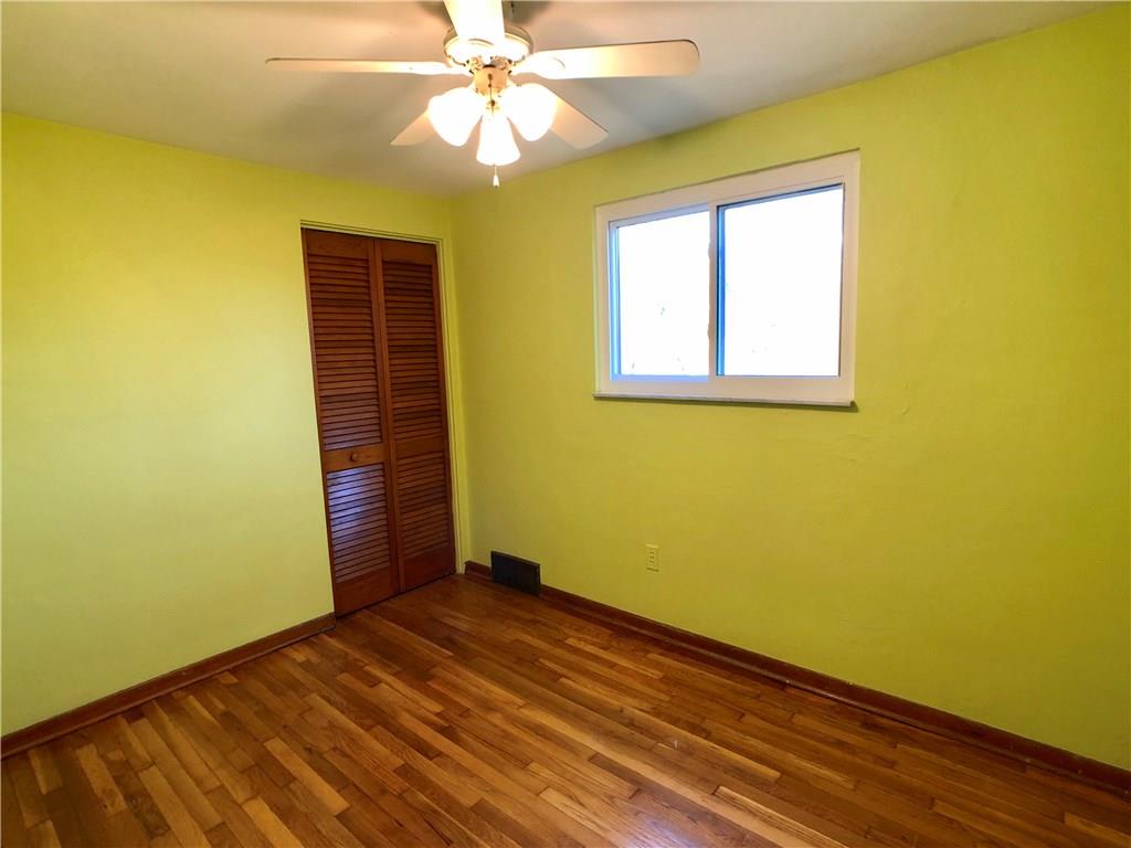 950 Braddock Road Pittsburgh, PA 15221 - Photo 17 of 22 Bedroom
