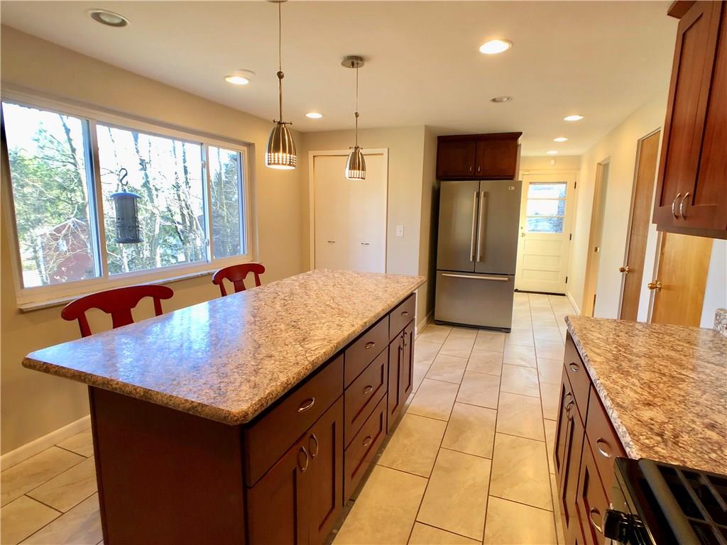 950 Braddock Road Pittsburgh, PA 15221 - Photo 6 of 22 Kitchen
